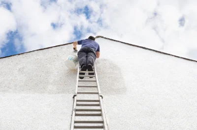 Peinture extérieure à Sainte-Anne-sur-Gervonde — façades et ravalement